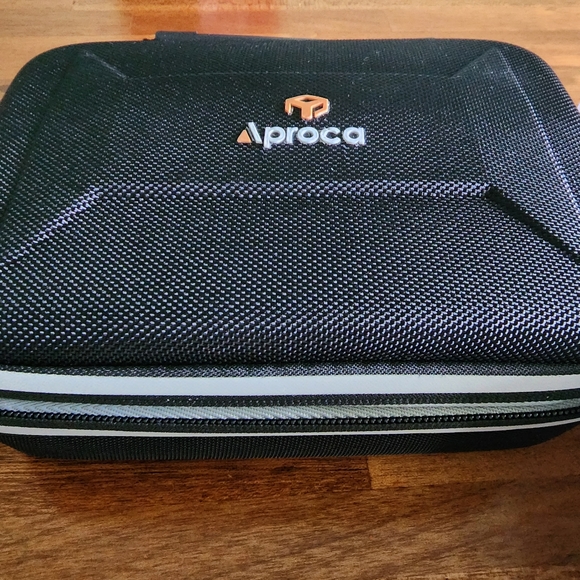 Sony ZV Cameras, Photo & Video Camera Digital Sony Zv Vlogger Kit Both New 3 Batteries